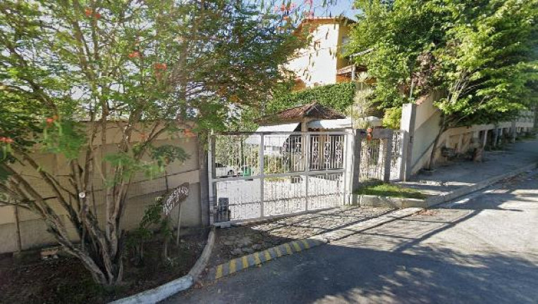 Foto do imóvel Casa com 2 Quartos à Venda, 9.097 m² em Sape - Niteroi Foto do imóvel Casa com 2 Quartos à Venda, 9.097 m² em Sape - Niteroi