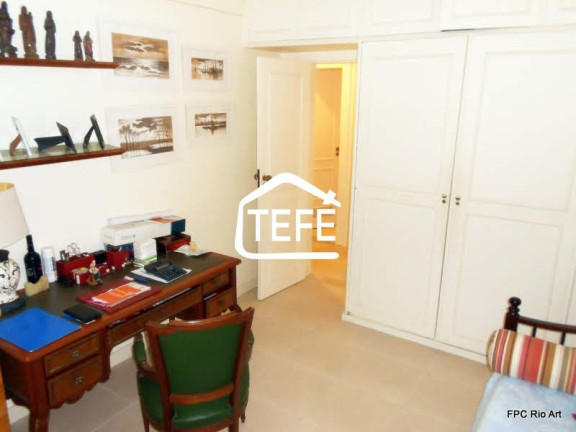 Imagem Apartamento com 3 Quartos à Venda, 247 m² em Copacabana - Rio De Janeiro Imagem Apartamento com 3 Quartos à Venda, 247 m² em Copacabana - Rio De Janeiro