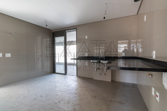 Imagem Imóvel com 3 Quartos à Venda, 160 m² em Vila Nova Conceição - São Paulo
