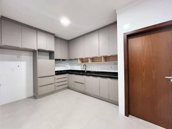 Imagem Casa com 3 Quartos à Venda, 202 m² em Vila Do Golf - Ribeirão Preto Imagem Casa com 3 Quartos à Venda, 202 m² em Vila Do Golf - Ribeirão Preto
