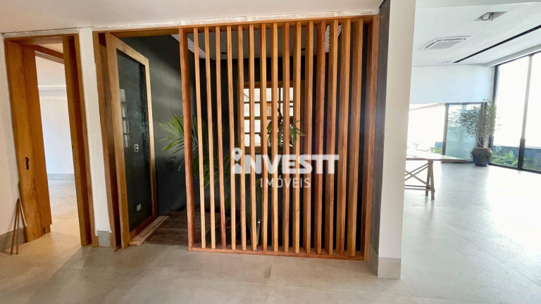 Imagem Casa com 5 Quartos à Venda, 450 m² em Alphaville Flamboyant Residencial Araguaia - Goiânia Imagem Casa com 5 Quartos à Venda, 450 m² em Alphaville Flamboyant Residencial Araguaia - Goiânia