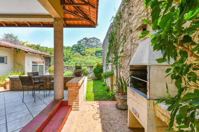Imagem Casa com 4 Quartos à Venda, 231 m² em Vila Inah - São Paulo