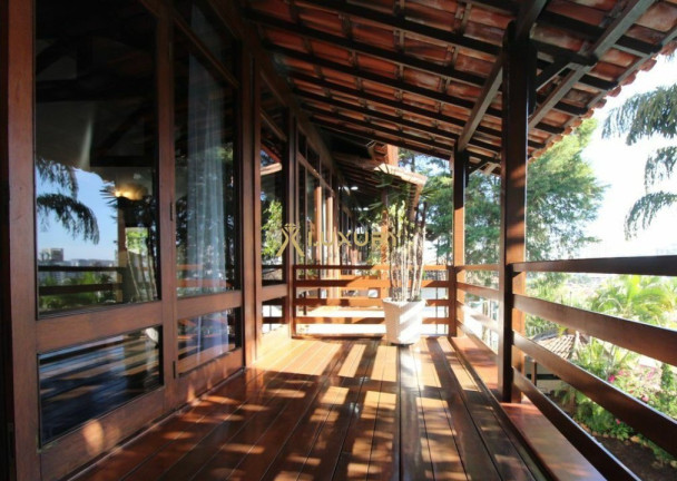Imagem Imóvel com 6 Quartos à Venda,  em Belvedere - Belo Horizonte