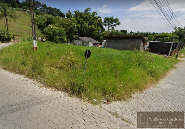 Imóvel à Venda, 380 m² em Areias - Camboriú