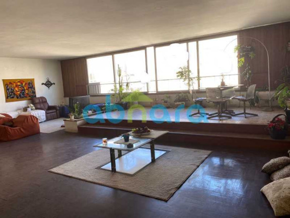 Imagem Apartamento com 4 Quartos à Venda, 235 m² em Copacabana - Rio De Janeiro Imagem Apartamento com 4 Quartos à Venda, 235 m² em Copacabana - Rio De Janeiro