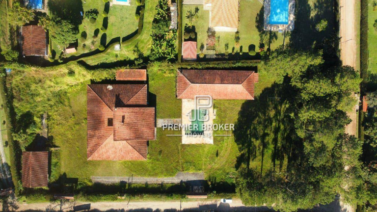 Imagem Casa com 9 Quartos à Venda, 1.000 m² em Fazenda Boa Fé - Teresópolis