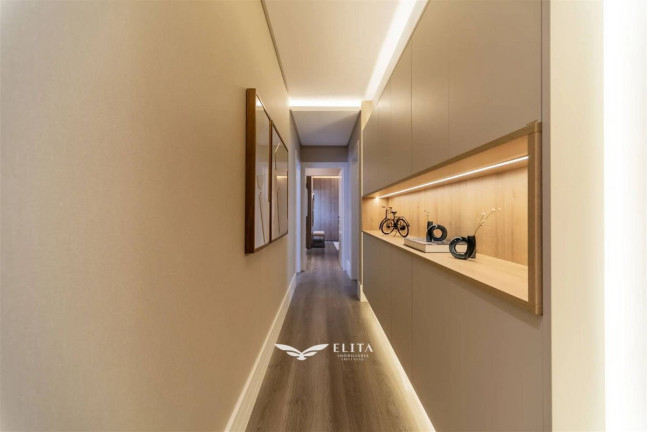 Imagem Apartamento com 4 Quartos à Venda, 237 m² em Centro - Balneário Camboriú Imagem Apartamento com 4 Quartos à Venda, 237 m² em Centro - Balneário Camboriú