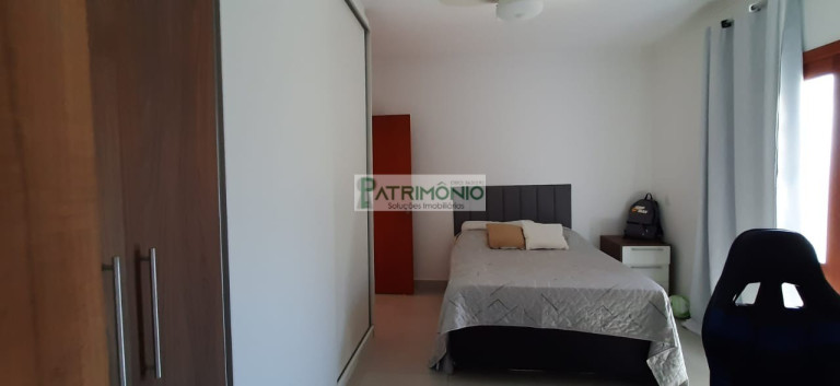 Imagem Casa com 3 Quartos à Venda, 243 m² em Estância Das Flores - Jaguariúna