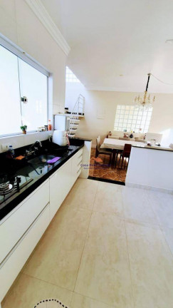 Imagem Sobrado com 4 Quartos à Venda, 150 m² em Solemar - Praia Grande Imagem Sobrado com 4 Quartos à Venda, 150 m² em Solemar - Praia Grande