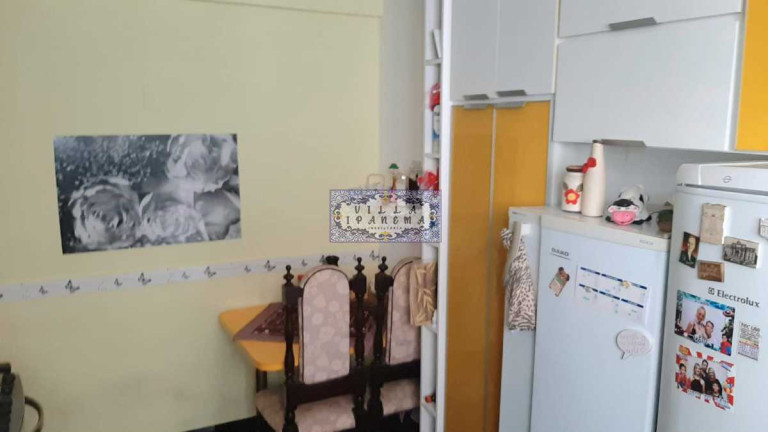 Imagem Apartamento com 4 Quartos à Venda, 186 m² em Copacabana - Rio De Janeiro Imagem Apartamento com 4 Quartos à Venda, 186 m² em Copacabana - Rio De Janeiro