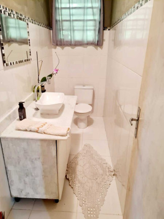 Imagem Casa com 6 Quartos à Venda, 650 m² em Vargem Grande - Rio De Janeiro Imagem Casa com 6 Quartos à Venda, 650 m² em Vargem Grande - Rio De Janeiro