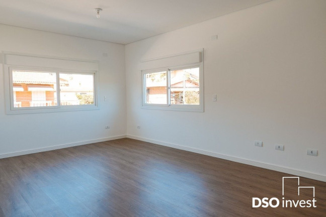 Imagem Casa com 3 Quartos à Venda, 468 m² em Vila Gardênia - Atibaia