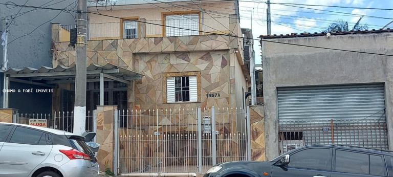 Casa com 3 Quartos à Venda, 193 m² em Vila Carrão - São Paulo