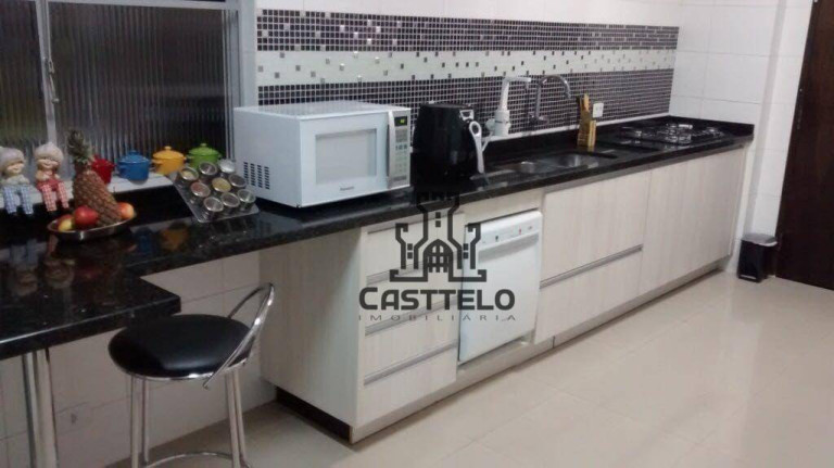 Imagem Apartamento com 4 Quartos à Venda, 125 m² em Centro - Londrina