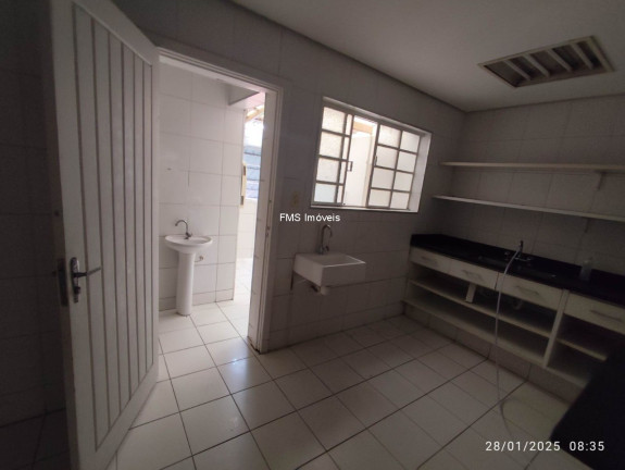 Imagem Imóvel com 1 Quarto para Alugar, 240 m² em Vila Mariana - São Paulo Imagem Imóvel com 1 Quarto para Alugar, 240 m² em Vila Mariana - São Paulo