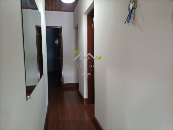 Imagem Casa com 3 Quartos à Venda, 252 m² em Vila Isabela - Campos Do Jordão