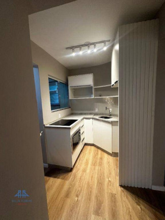 Imagem Apartamento com 2 Quartos à Venda, 47 m² em Centro - Florianópolis Imagem Apartamento com 2 Quartos à Venda, 47 m² em Centro - Florianópolis