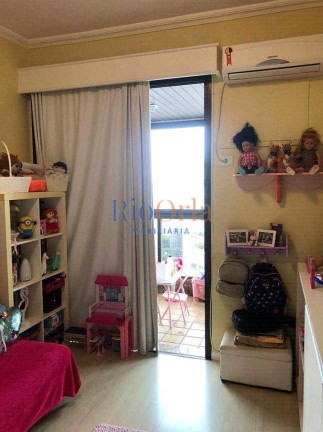Imagem Apartamento com 3 Quartos à Venda, 158 m² em Barra Da Tijuca - Rio De Janeiro