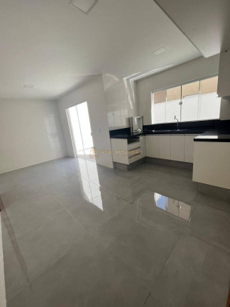 Imagem Casa com 3 Quartos à Venda, 370 m² em Recreio Dos Bandeirantes - Rio De Janeiro Imagem Casa com 3 Quartos à Venda, 370 m² em Recreio Dos Bandeirantes - Rio De Janeiro