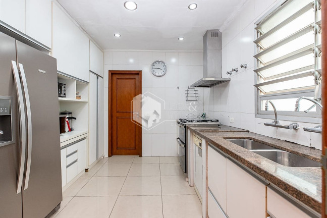 Imagem Casa com 4 Quartos à Venda, 541 m² em Alto De Pinheiros - São Paulo Imagem Casa com 4 Quartos à Venda, 541 m² em Alto De Pinheiros - São Paulo