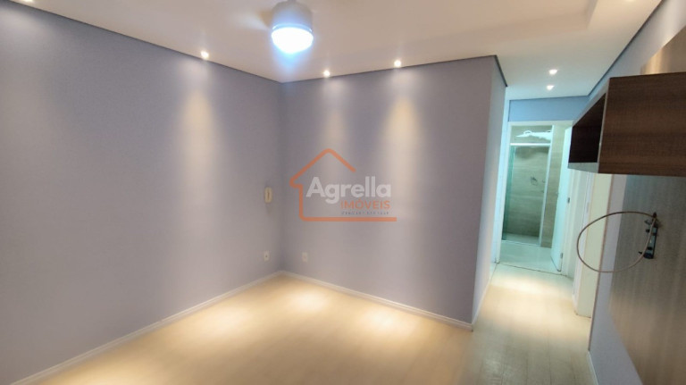 Imagem Imóvel com 2 Quartos à Venda, 49 m² em Condomínio Elias Moysés - Mogi Mirim Imagem Imóvel com 2 Quartos à Venda, 49 m² em Condomínio Elias Moysés - Mogi Mirim