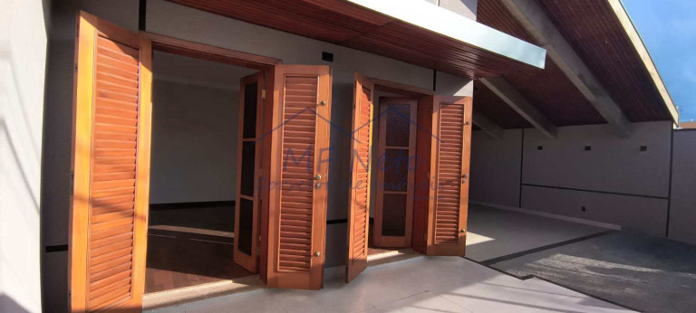 Imagem Casa com 3 Quartos à Venda, 369 m² em Centro - Pirassununga Imagem Casa com 3 Quartos à Venda, 369 m² em Centro - Pirassununga