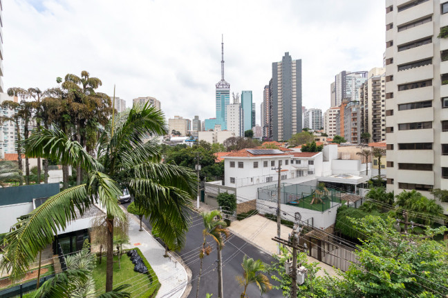 Imagem Apartamento com 3 Quartos à Venda, 190 m² em Aclimação - São Paulo
