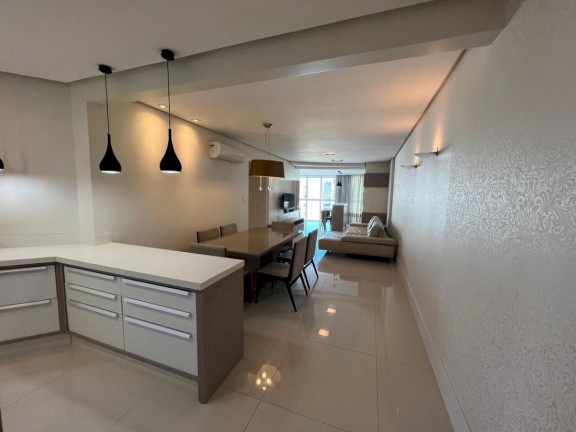 Imagem Apartamento com 3 Quartos à Venda, 126 m² em Centro - Balneário Camboriú Imagem Apartamento com 3 Quartos à Venda, 126 m² em Centro - Balneário Camboriú