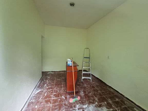Casa com 10 Quartos à Venda, 352 m² em Pestana - Osasco