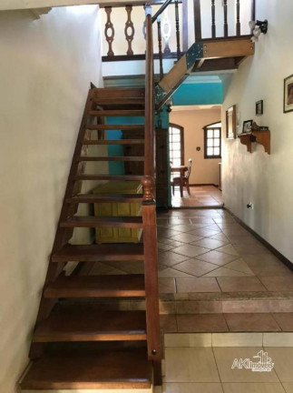 Imagem Casa com 5 Quartos à Venda, 301 m² em Zona 03 - Maringá