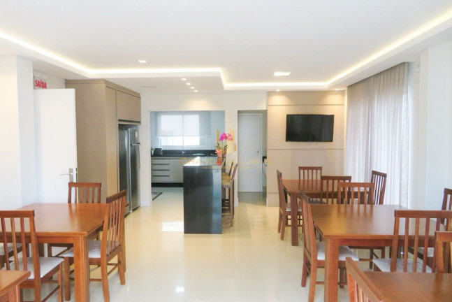 Imagem Apartamento com 3 Quartos à Venda, 104 m² em Centro - Balneário Camboriú Imagem Apartamento com 3 Quartos à Venda, 104 m² em Centro - Balneário Camboriú