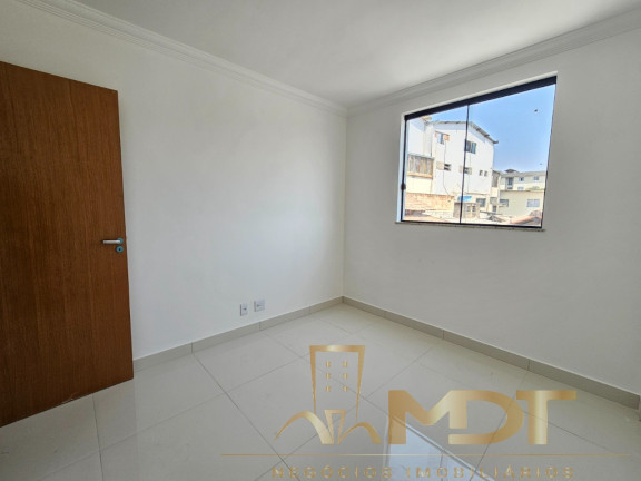 Imagem Casa com 2 Quartos à Venda, 110 m² em São João Batista (venda Nova) - Belo Horizonte