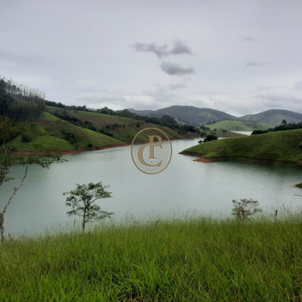 Imagem Chácara com 5 Quartos à Venda, 300 m² em Ribeirão Branco - Paraibuna Imagem Chácara com 5 Quartos à Venda, 300 m² em Ribeirão Branco - Paraibuna