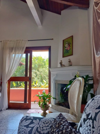 Imagem Casa com 3 Quartos à Venda, 558 m² em Igara - Canoas