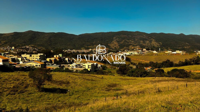 Imagem Terreno à Venda, 300 m² em Centro - Extrema