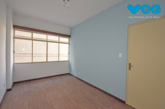 Imagem Imóvel com 1 Quarto à Venda, 41 m² em Centro Histórico - Porto Alegre Imagem Imóvel com 1 Quarto à Venda, 41 m² em Centro Histórico - Porto Alegre