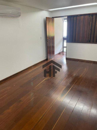 Imagem Casa com 3 Quartos à Venda ou Locação, 380 m² em Pina - Recife Imagem Casa com 3 Quartos à Venda ou Locação, 380 m² em Pina - Recife