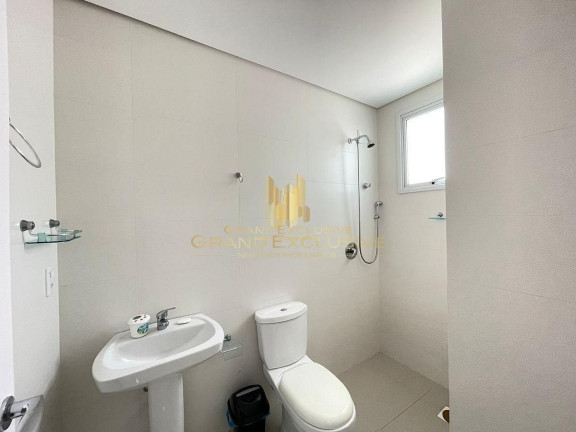 Imagem Apartamento com 3 Quartos à Venda, 115 m² em Centro - Balneário Camboriú Imagem Apartamento com 3 Quartos à Venda, 115 m² em Centro - Balneário Camboriú