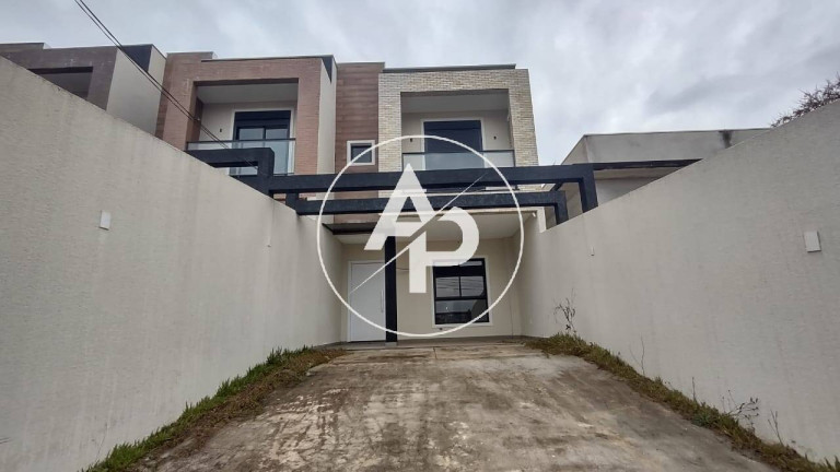 Sobrado com 3 Quartos à Venda, 152 m² em Orfãs - Ponta Grossa