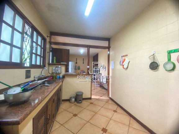 Imagem Casa com 3 Quartos à Venda, 188 m² em Alto - Teresópolis