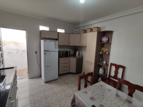 Imagem Casa com 2 Quartos à Venda, 187 m² em Jardim Imperial - São Paulo