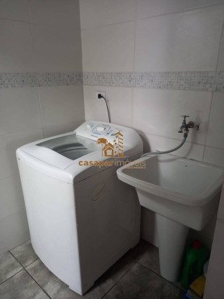Imagem Casa com 2 Quartos à Venda, 200 m² em Vila Sacadura Cabral - Santo André