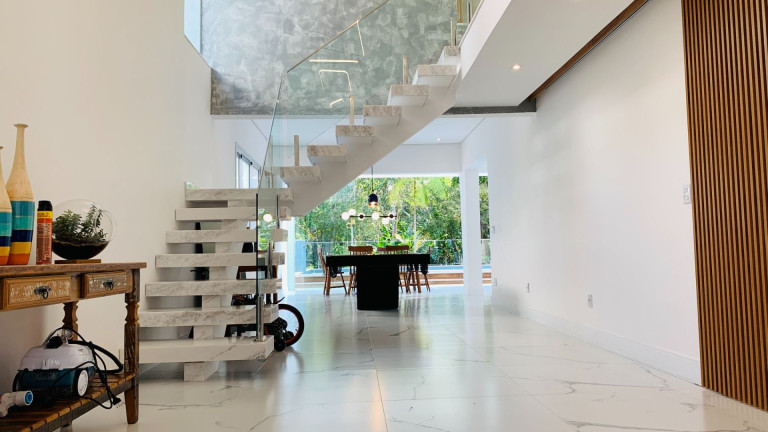 Imagem Imóvel com 6 Quartos à Venda,  em Riviera - Bertioga