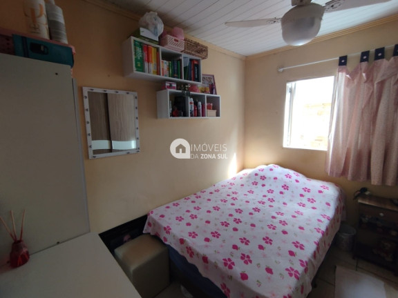 Imagem Casa com 4 Quartos à Venda, 110 m²