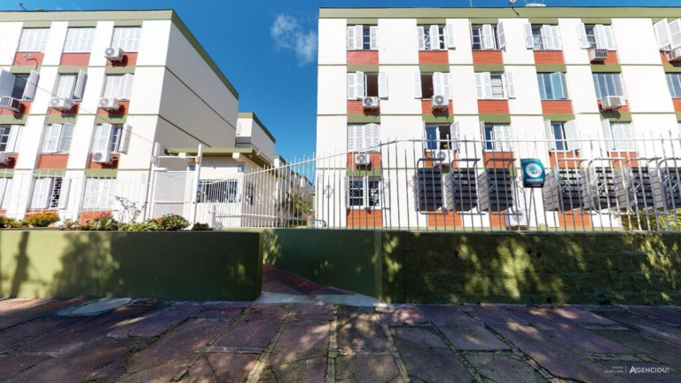 Imóvel com 3 Quartos à Venda, 80 m² em Medianeira - Porto Alegre