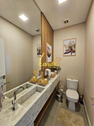 Imagem Casa de Condomínio com 4 Quartos à Venda, 254 m² em Centro - Xangri-la