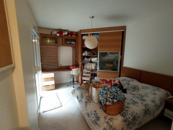 Imagem Cobertura com 3 Quartos à Venda, 250 m² em Trindade - Florianópolis