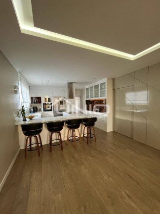 Imagem Casa com 3 Quartos à Venda, 202 m² em Parzianello - Pato Branco