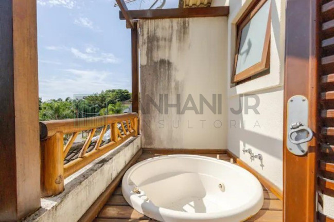 Imagem Imóvel com 2 Quartos à Venda, 60 m² em Curral - Ilha Bela - Ilhabela
