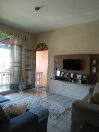 Imagem Casa com 3 Quartos à Venda, 449 m²